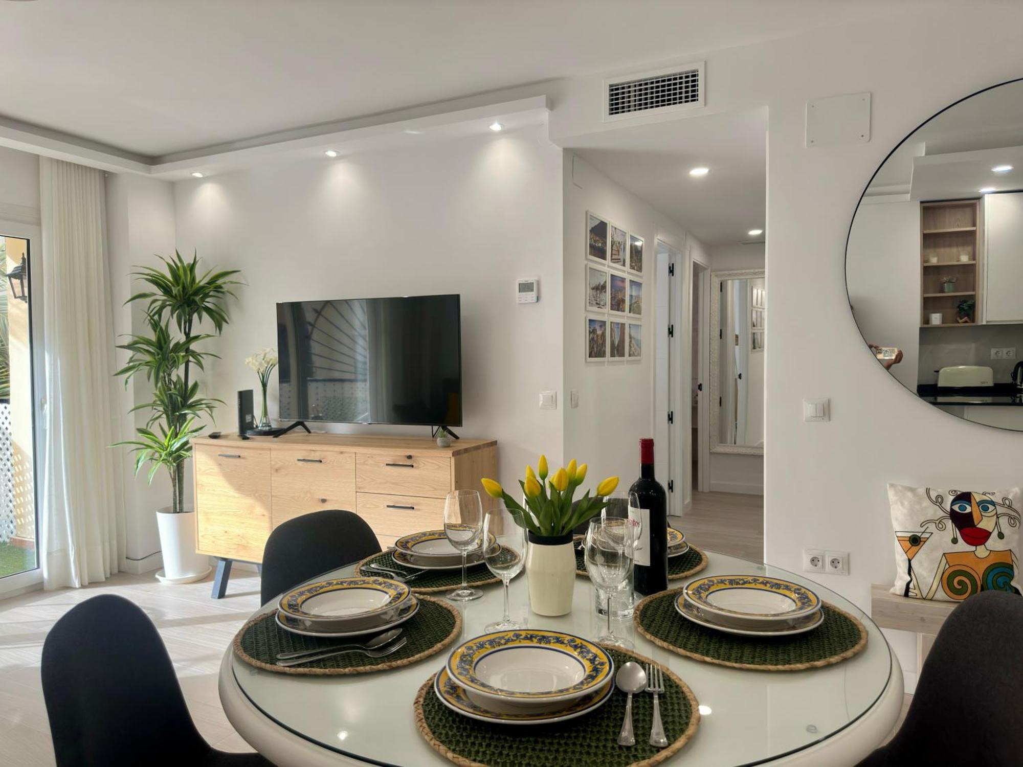 Patio Victoria Malaga Apartment Exterior photo